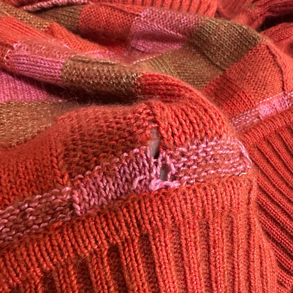 Vtg Marina Yachting Wool Blend Pink & Red Checkered Chunky Turtleneck Sweater - Picture 8 of 9